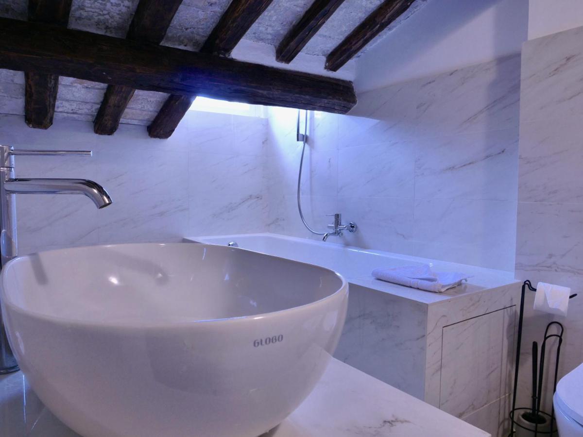 Helmirage Trevi Suite Rom Exterior foto